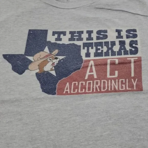 Buc-ee's Shirt Size XL This Is Texas Act Accordingly Graphic Print T-Shirt Gray - Picture 4 of 6